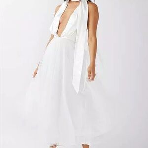 Elegant White Tulle Dress